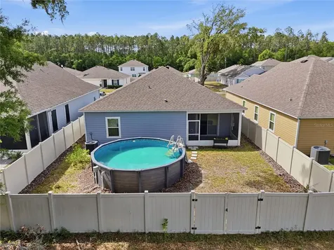 24624 NW 7th Lane Newberry FL 32669
