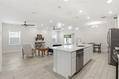 24624 NW 7th Lane Newberry FL 32669