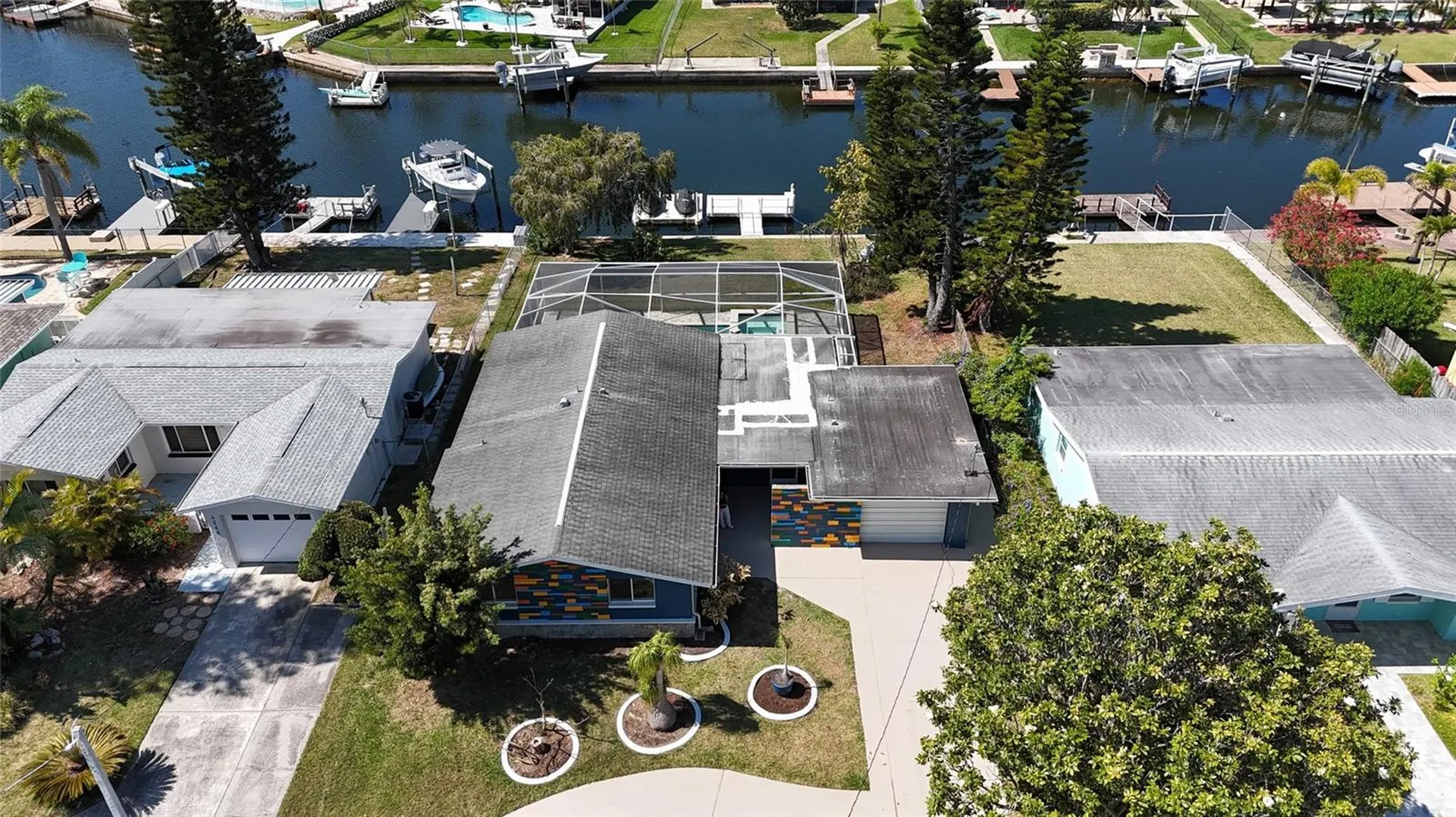 4240 Floramar Terrace New Port Richey FL 34652