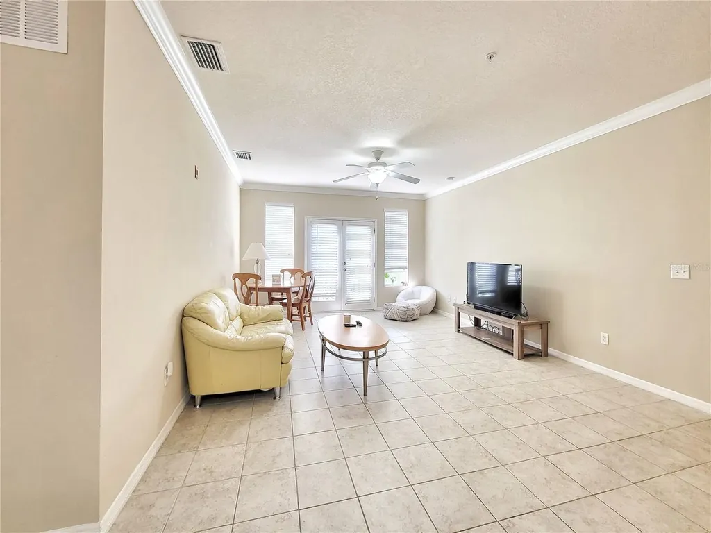 1185 SW 9th Road Gainesville FL 32601