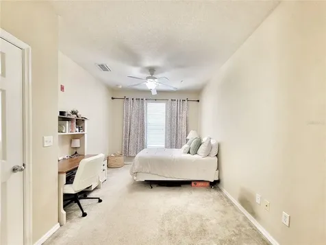 1185 SW 9th Road Gainesville FL 32601