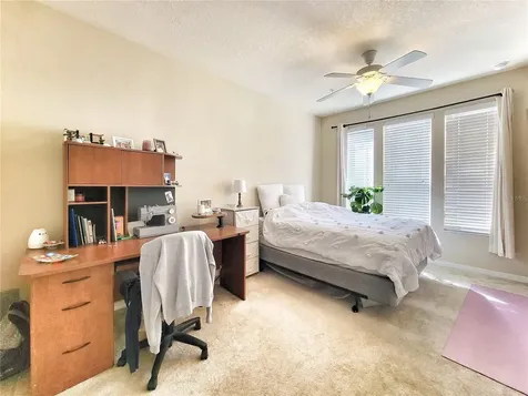 1185 SW 9th Road Gainesville FL 32601