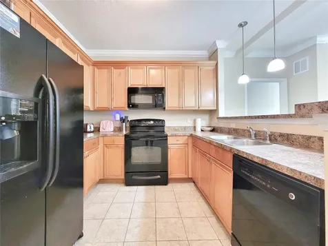 1185 SW 9th Road Gainesville FL 32601