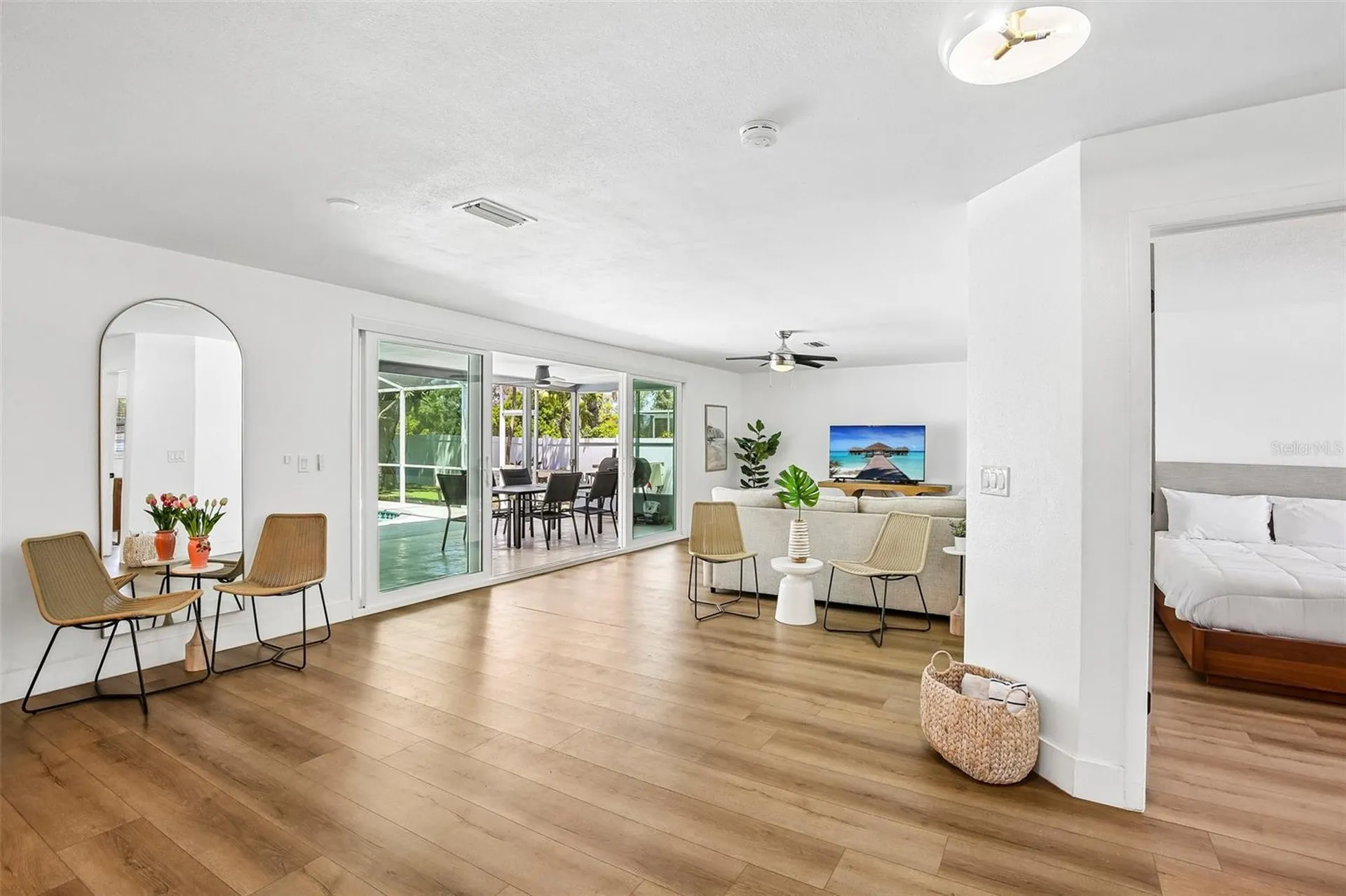 9622 Oakhurst Road Seminole FL 33776