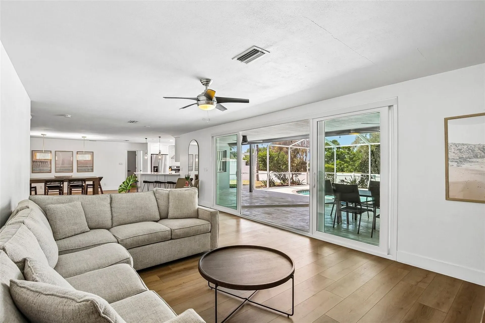 9622 Oakhurst Road Seminole FL 33776