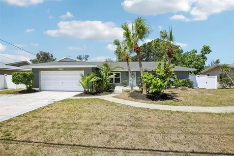 9622 Oakhurst Road Seminole FL 33776