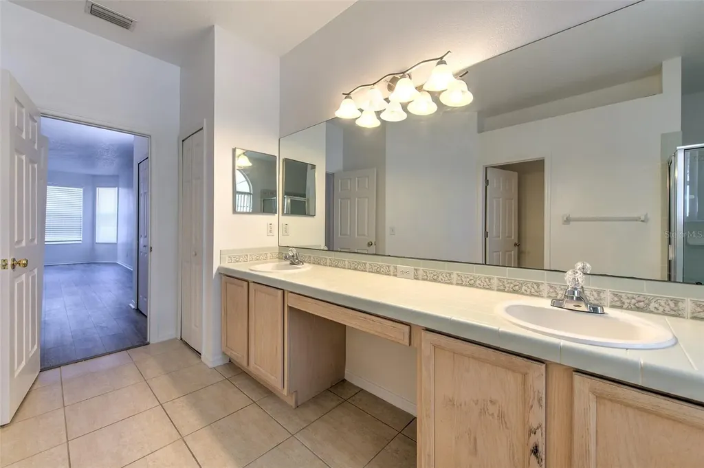 13022 Carlington Lane Riverview FL 33579