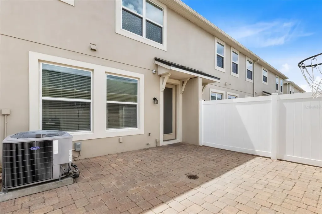 8073 Cadman Street Orlando FL 32832
