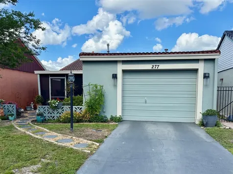 277 Mariposa Winter Haven FL 33884