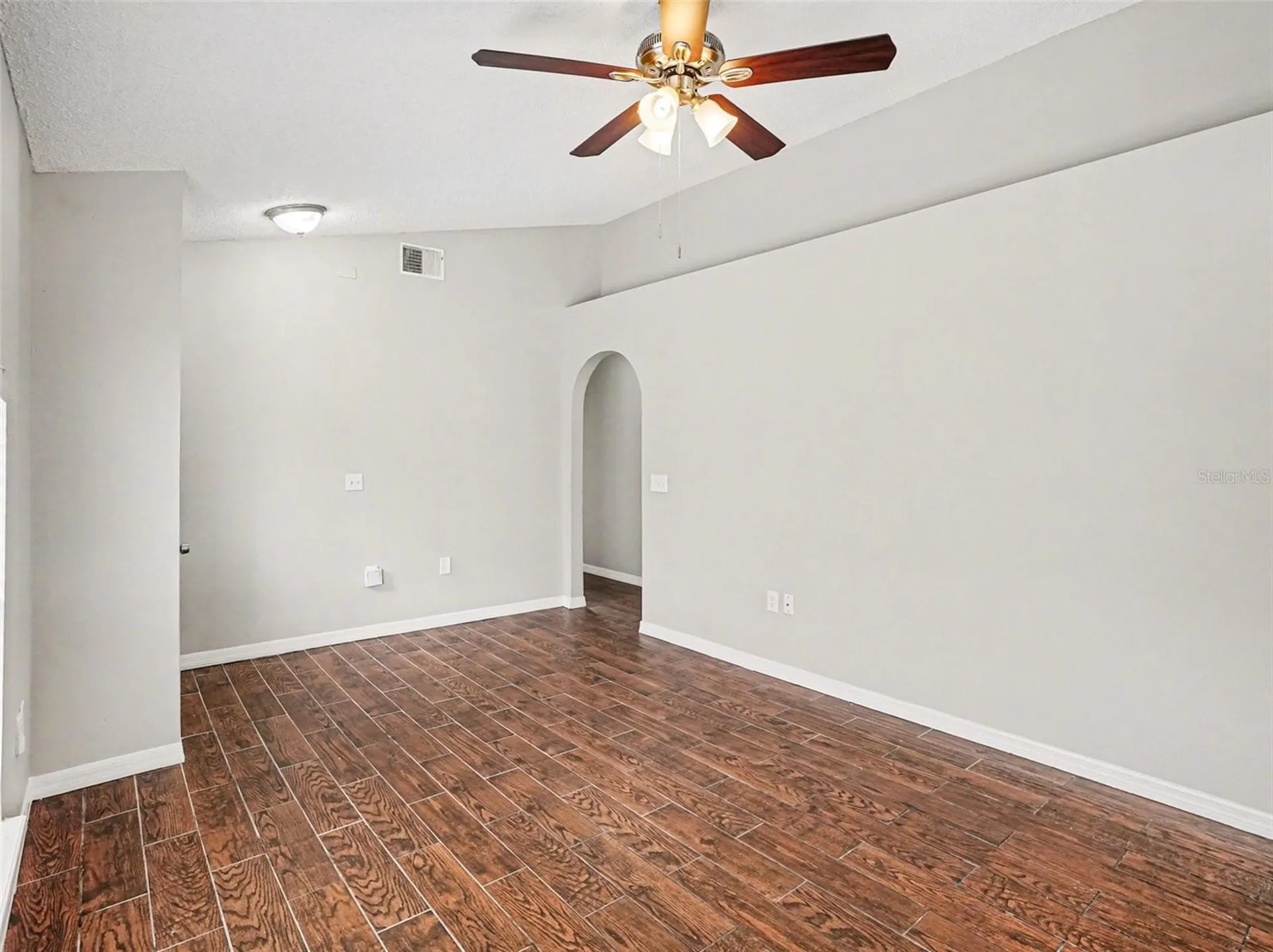 6879 Belmar Drive Orlando FL 32807