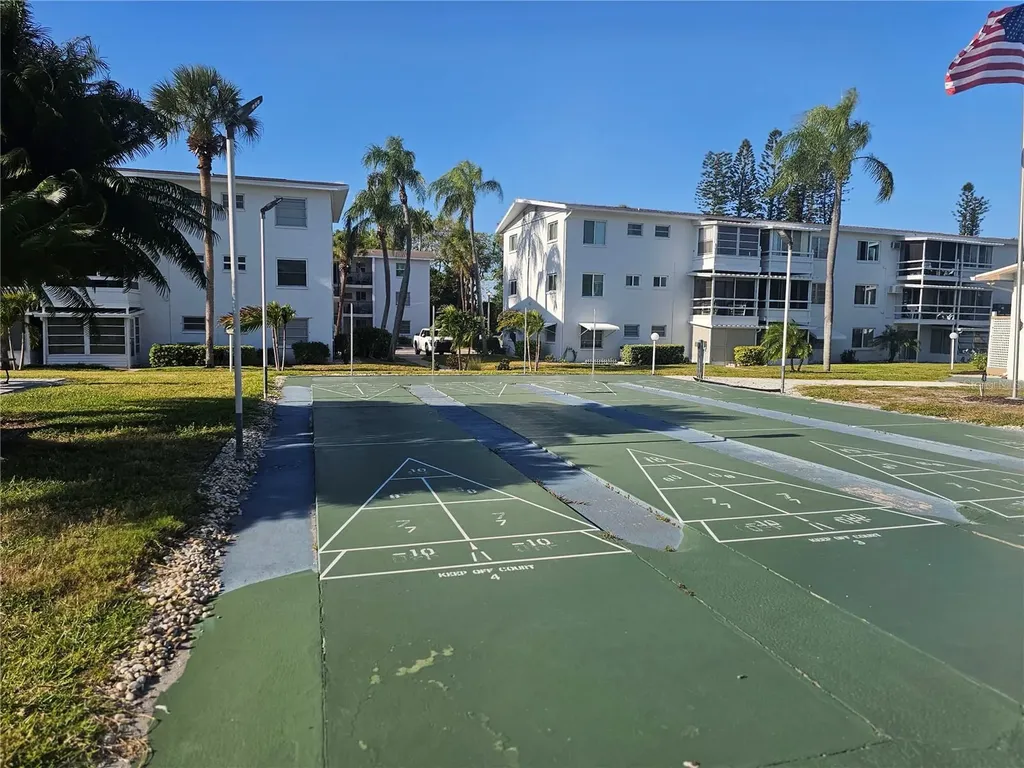 5896 Palm Lane Bradenton FL 34207