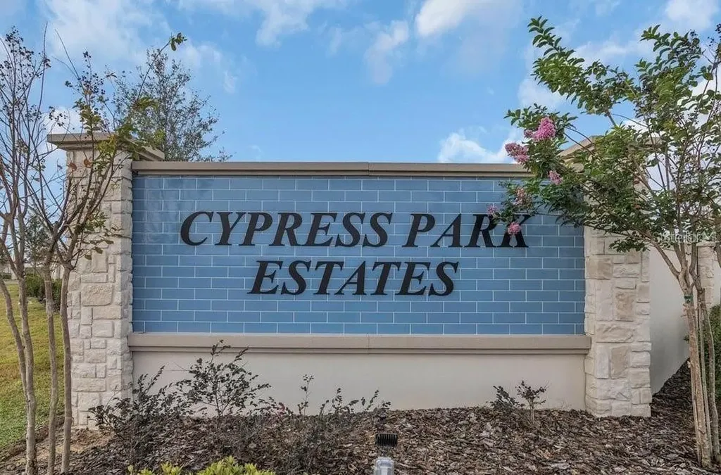 1827 Silverbell Loop Haines City FL 33844
