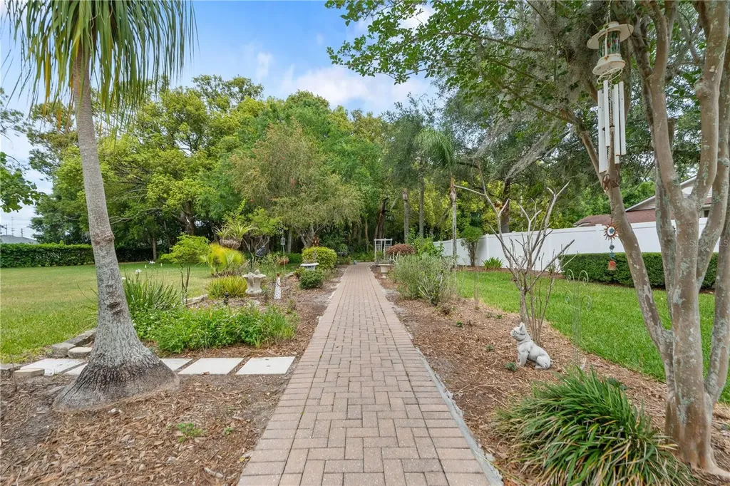 21506 Gray Tern Court Lutz FL 33549