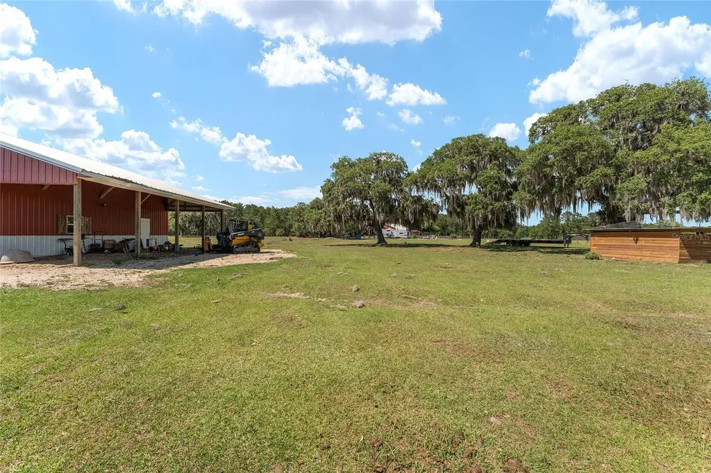 15120 SE 85th Street Ocklawaha FL 32179