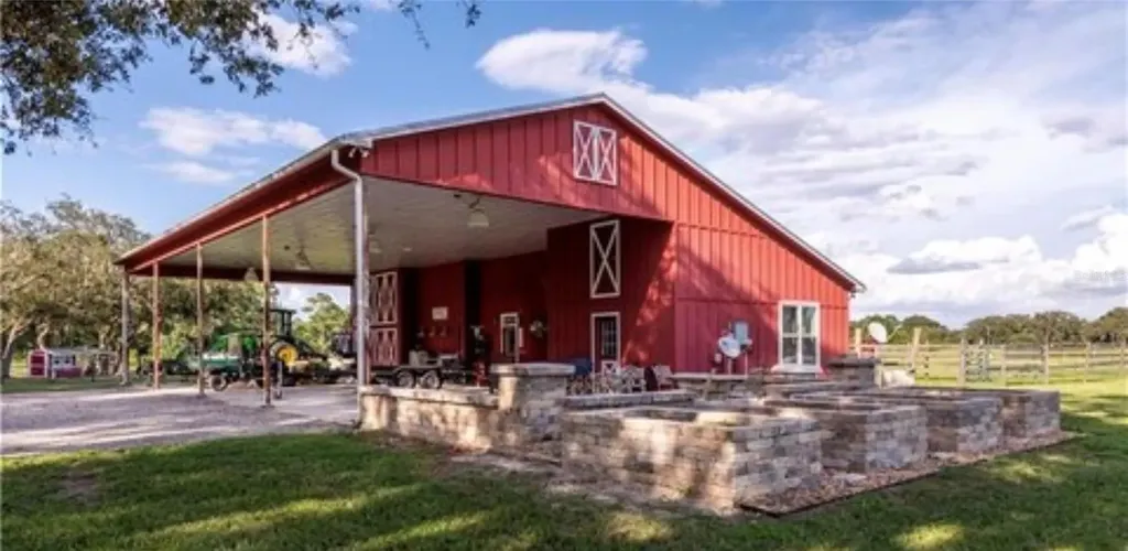 15120 SE 85th Street Ocklawaha FL 32179