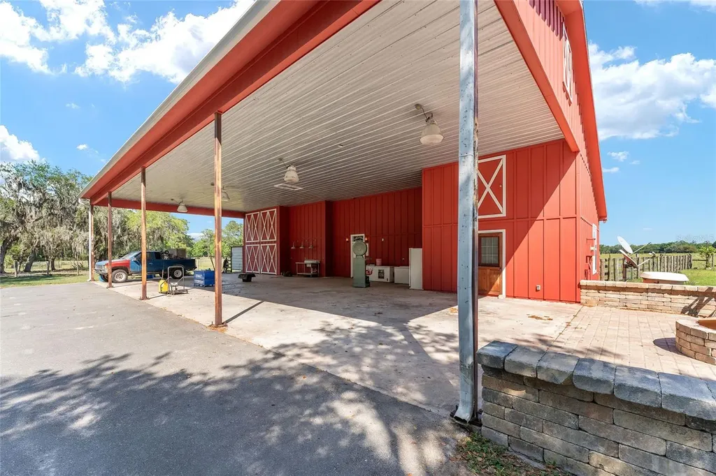 15120 SE 85th Street Ocklawaha FL 32179