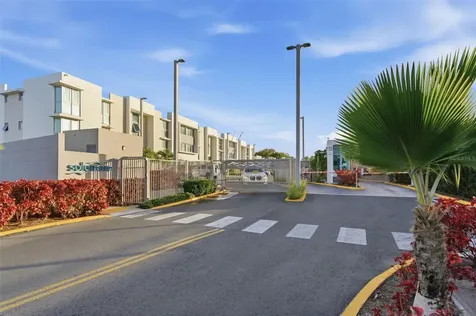 1445 C. Marg Baldorioty Carolina PR 00979