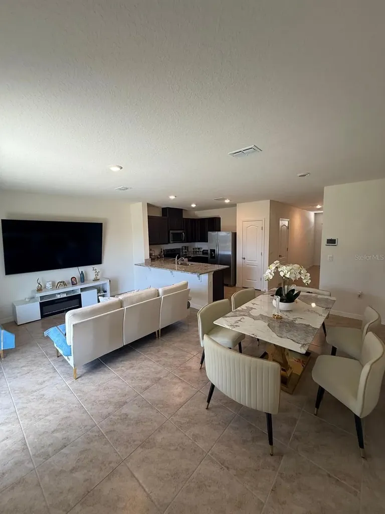 1419 Plank Place Davenport FL 33837