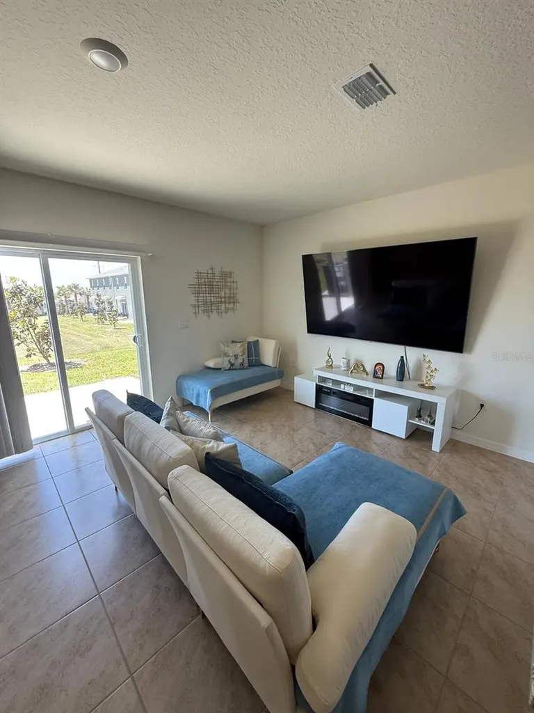 1419 Plank Place Davenport FL 33837