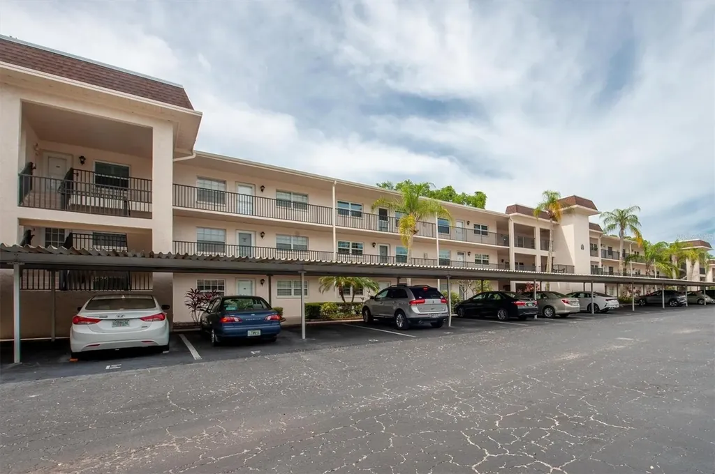 845 Maple Court Dunedin FL 34698