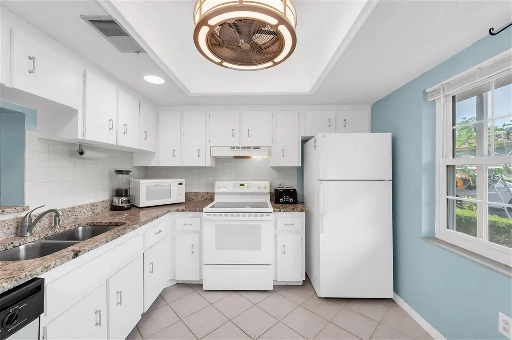 845 Maple Court Dunedin FL 34698