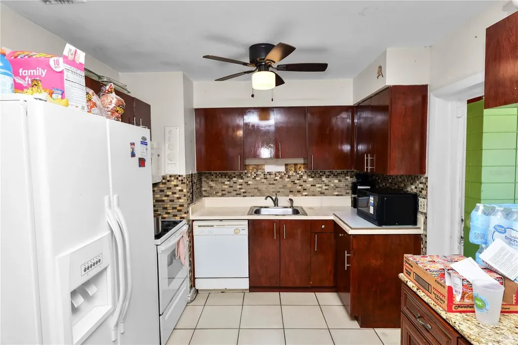 300 Avenue V NE Winter Haven FL 33881