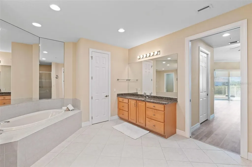6100 Jessie Harbor Drive Osprey FL 34229