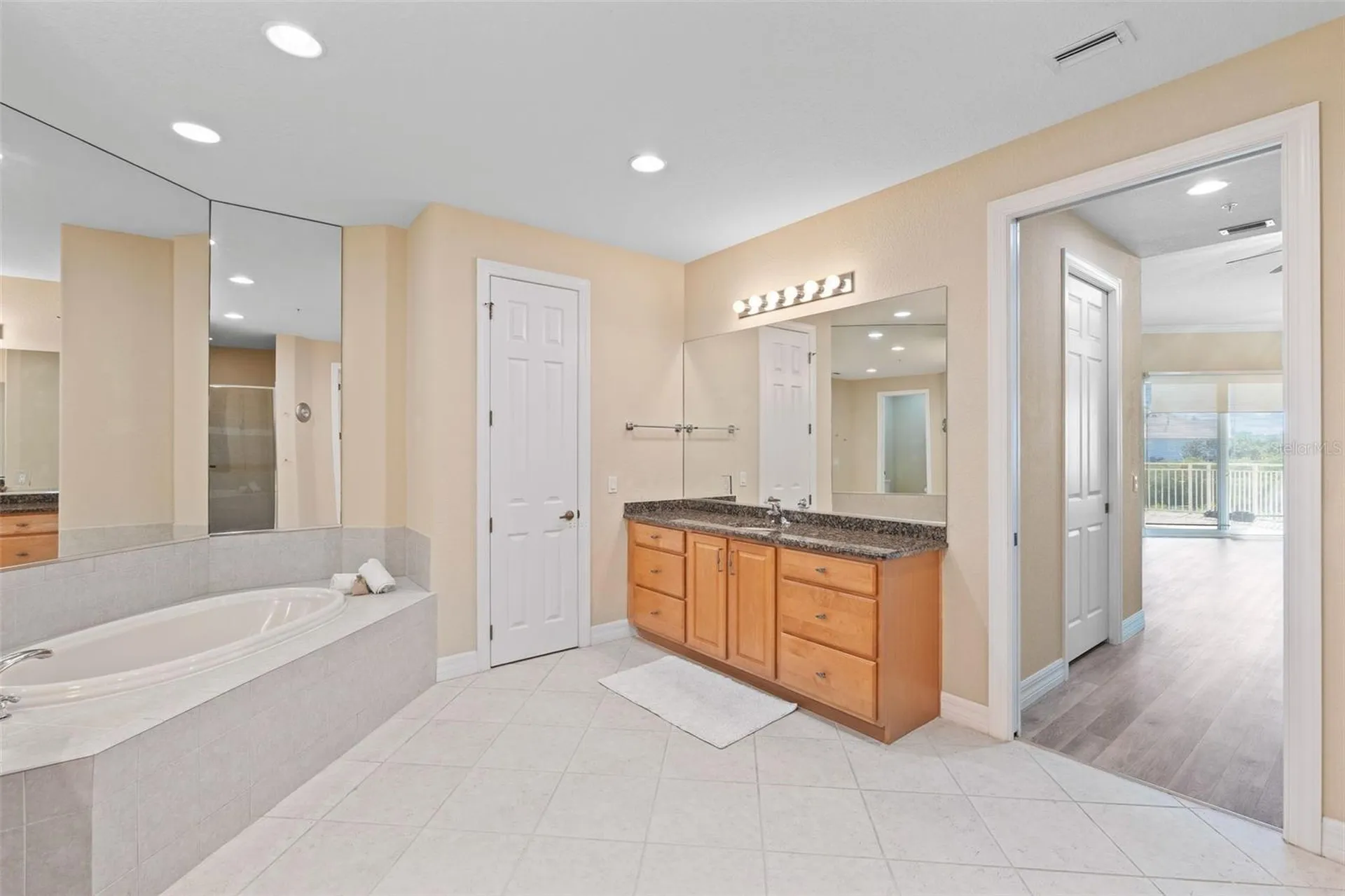 6100 Jessie Harbor Drive Osprey FL 34229