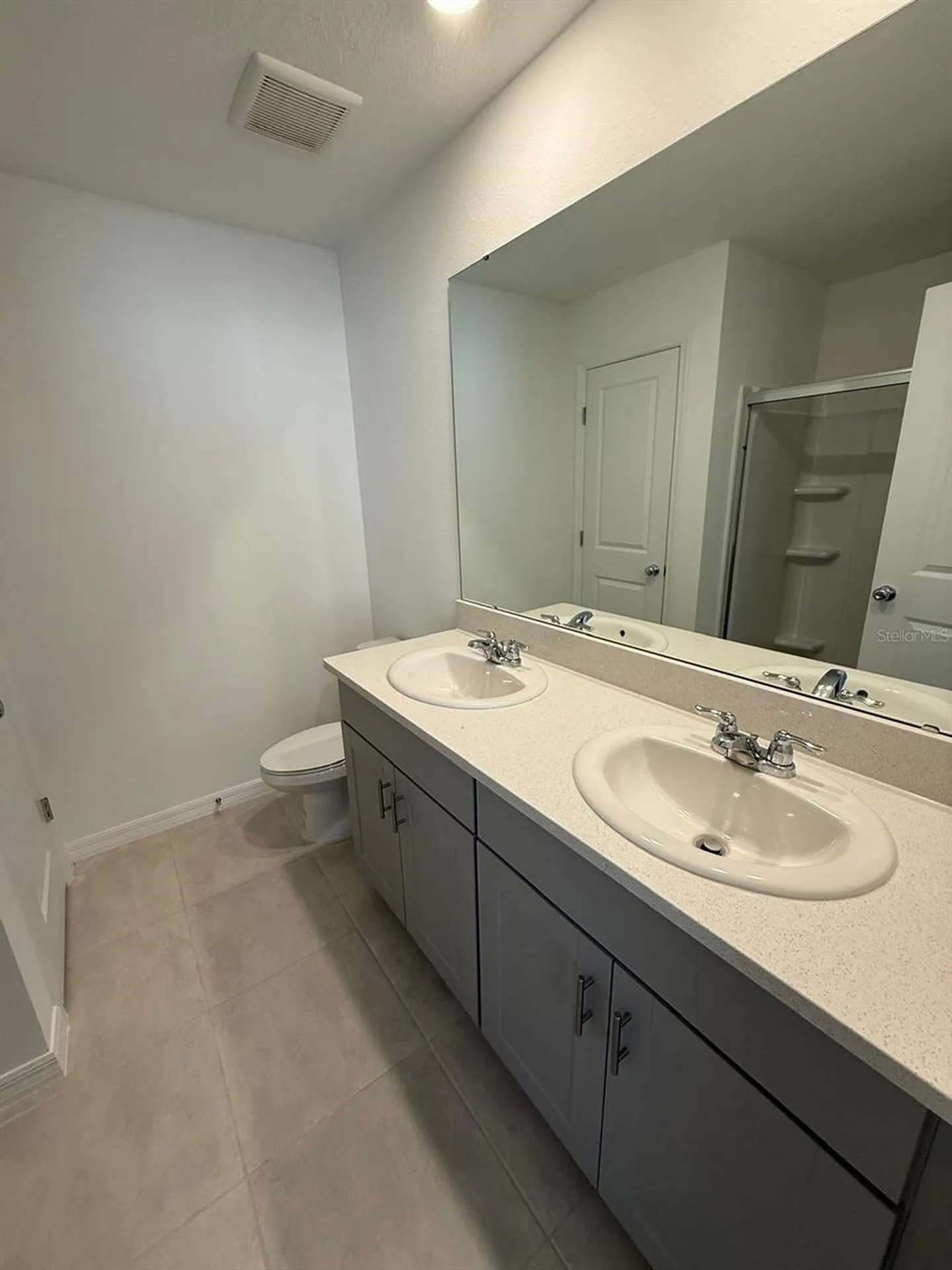 3208 Skyline Loop Kissimmee FL 34758