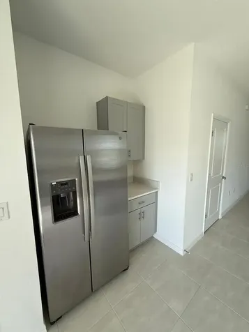 3208 Skyline Loop Kissimmee FL 34758