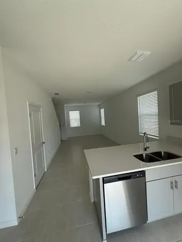 3208 Skyline Loop Kissimmee FL 34758