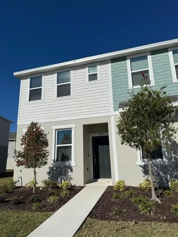 3208 Skyline Loop Kissimmee FL 34758