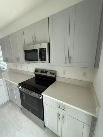 3208 Skyline Loop Kissimmee FL 34758