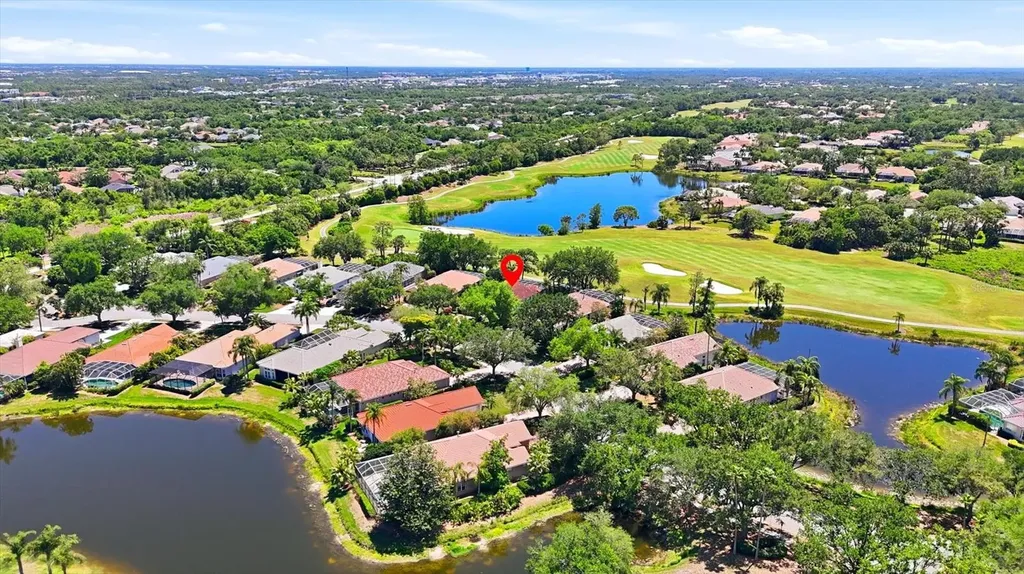 7316 Saint Georges Way University Park FL 34201