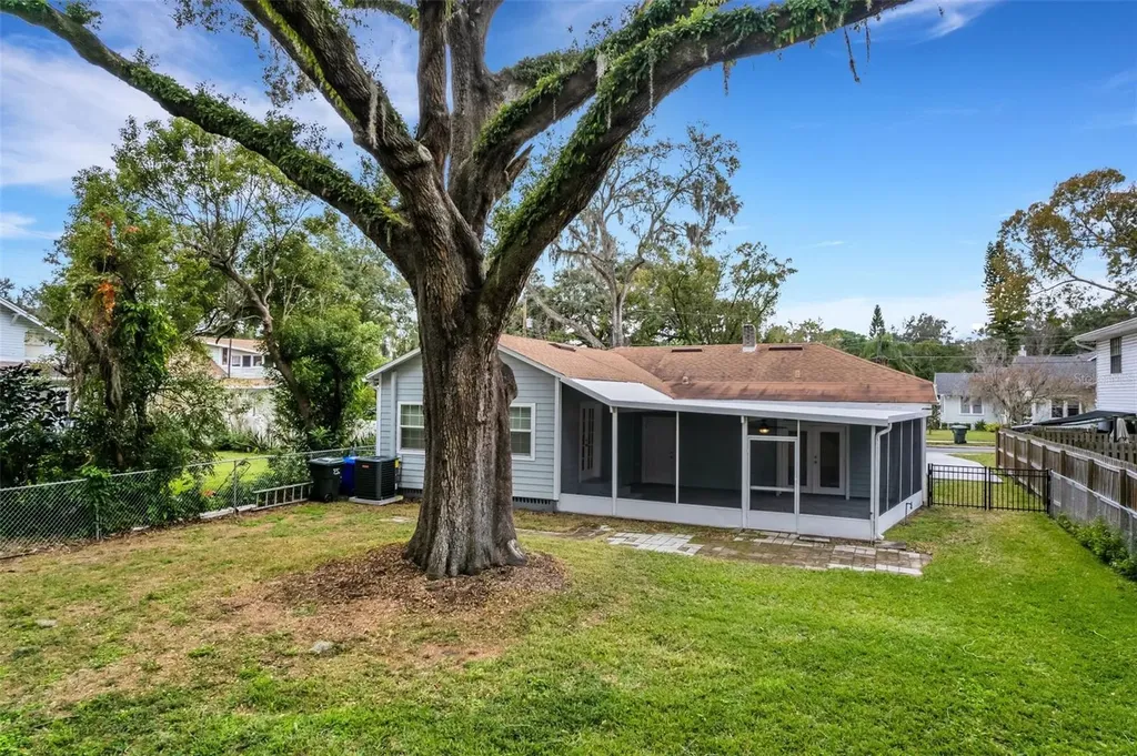934 Vistabula Street Lakeland FL 33801
