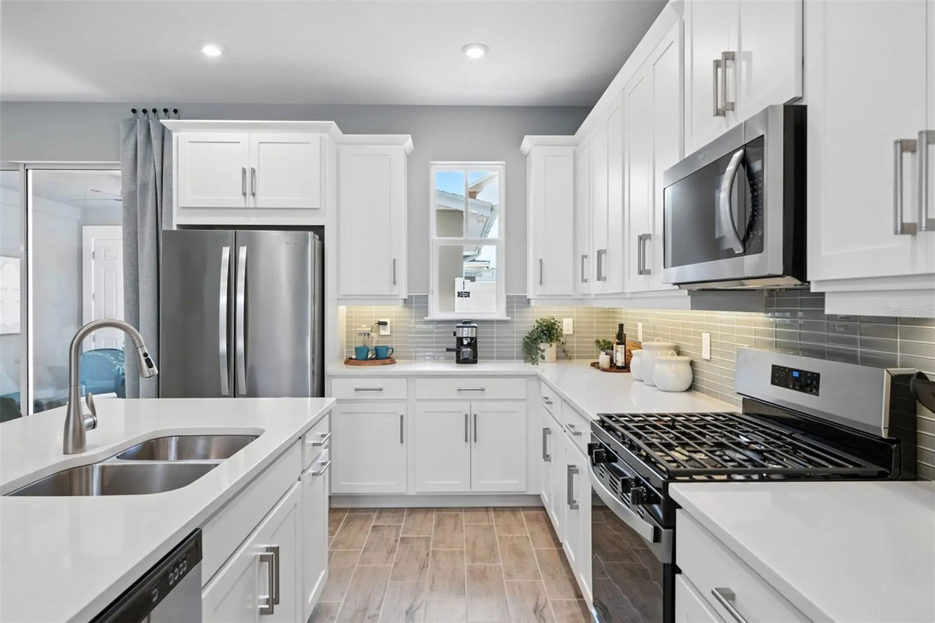 1792 Headland Loop Celebration FL 34747