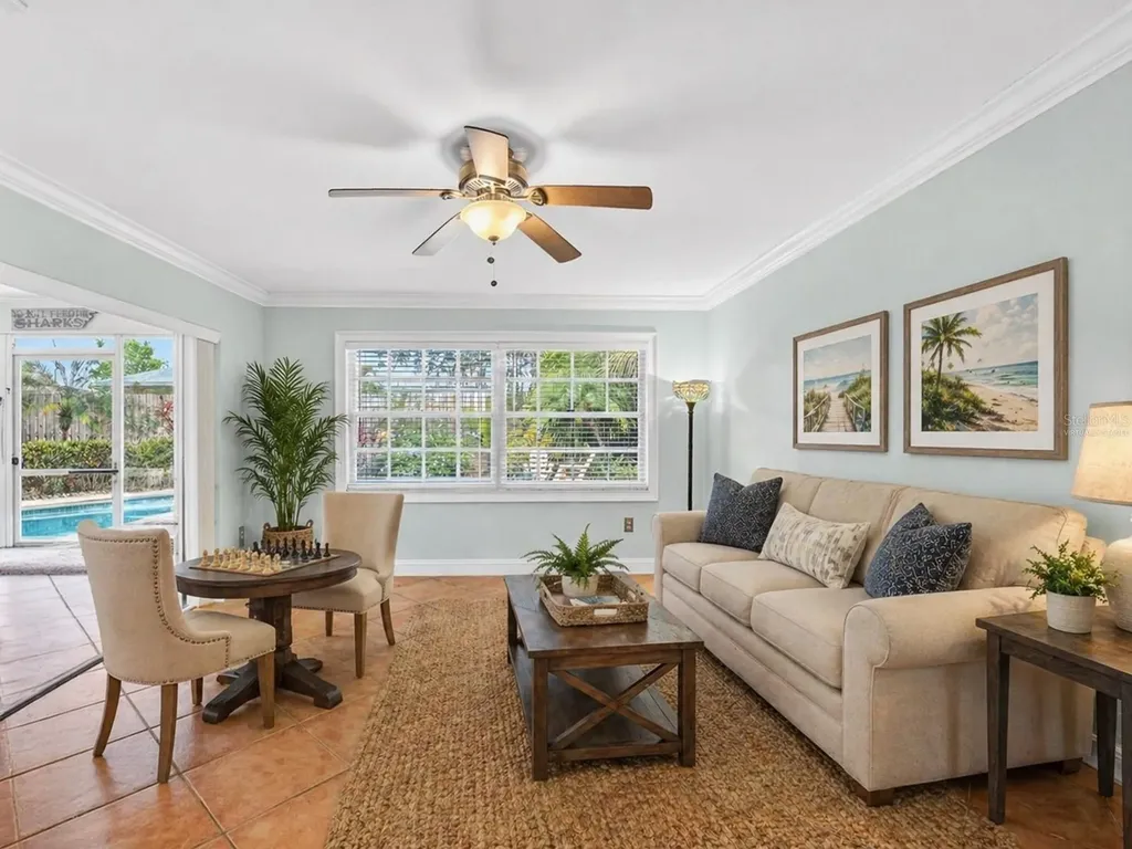 2120 Robinson Avenue Sarasota FL 34232