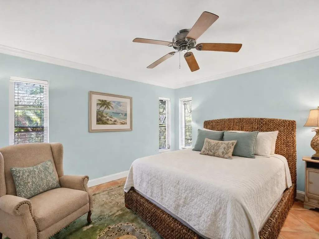 2120 Robinson Avenue Sarasota FL 34232