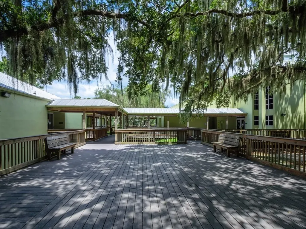 2120 Robinson Avenue Sarasota FL 34232