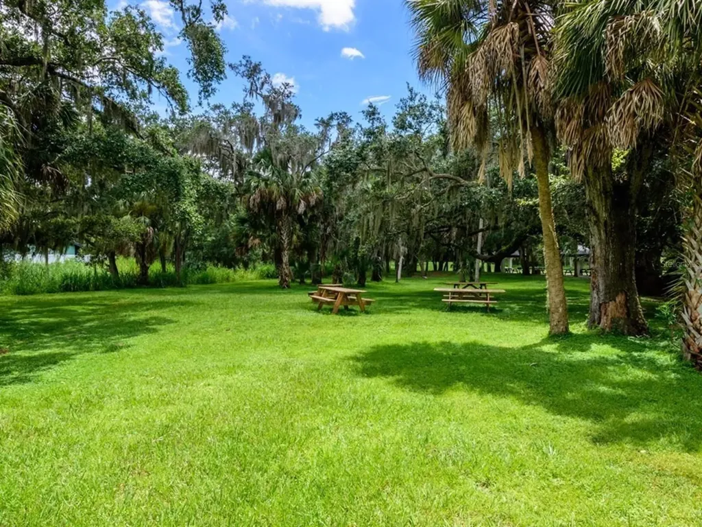 2120 Robinson Avenue Sarasota FL 34232