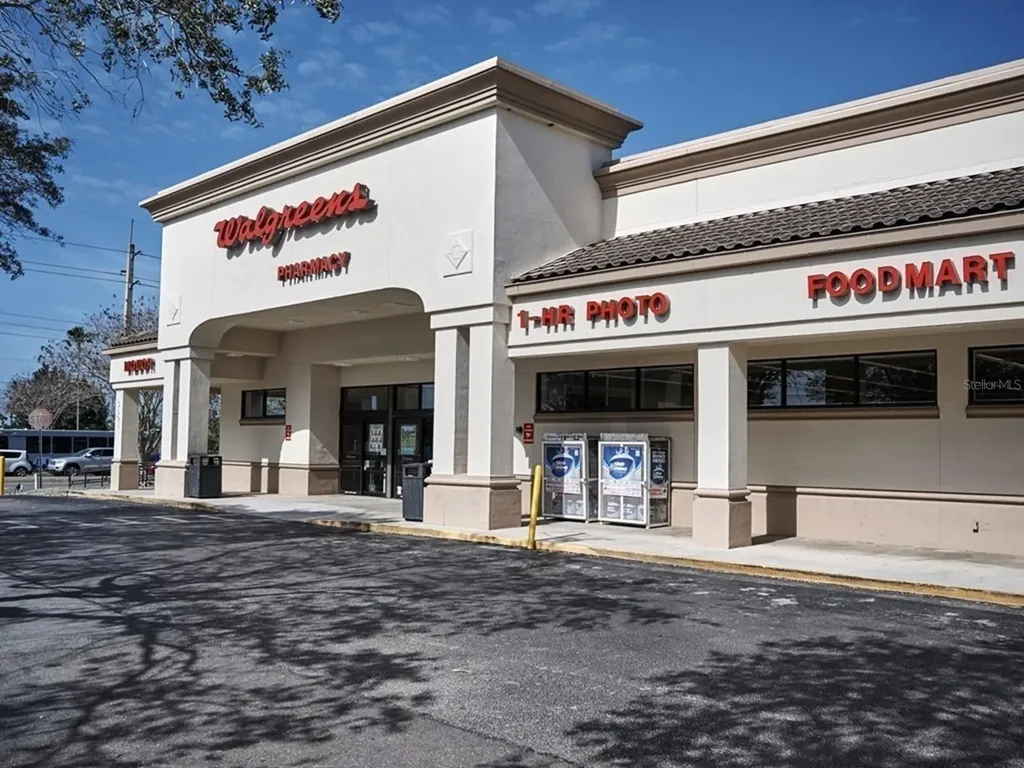 2120 Robinson Avenue Sarasota FL 34232