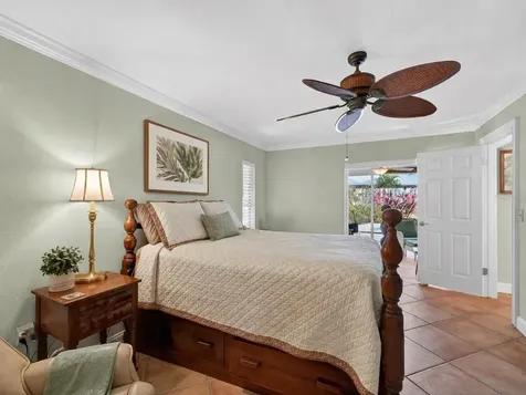 2120 Robinson Avenue Sarasota FL 34232