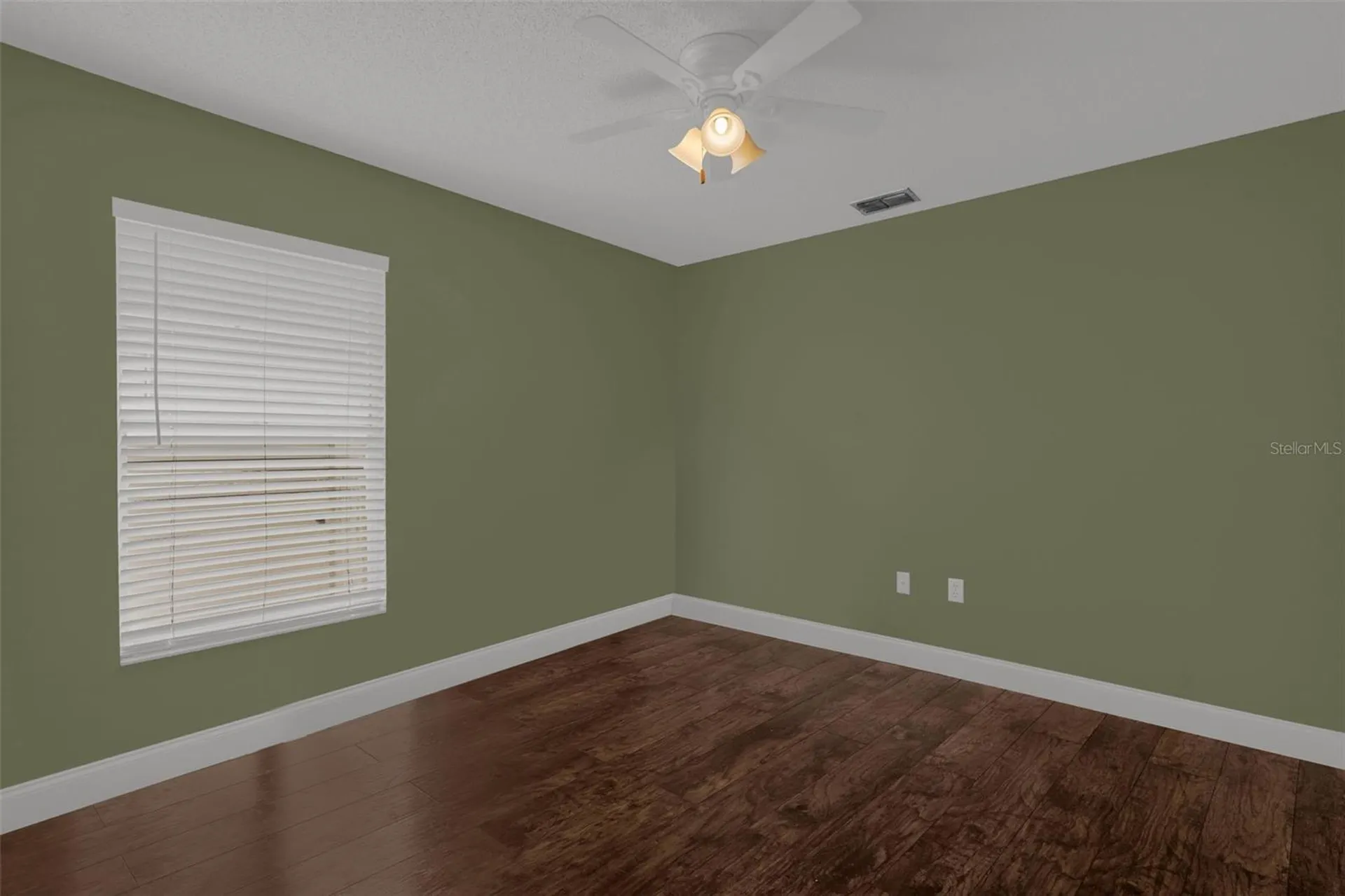 149 Imperial Oak Court Davenport FL 33896