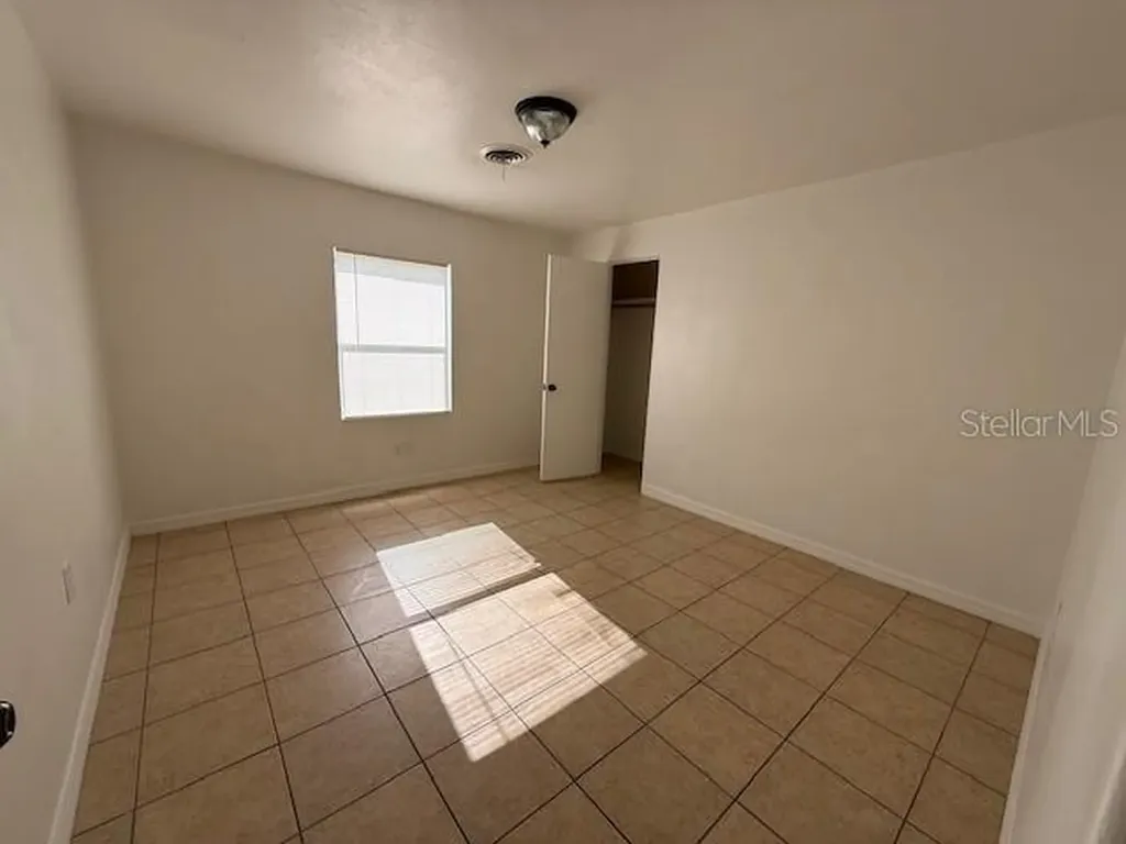 2076 N Kepler Road Deland FL 32724