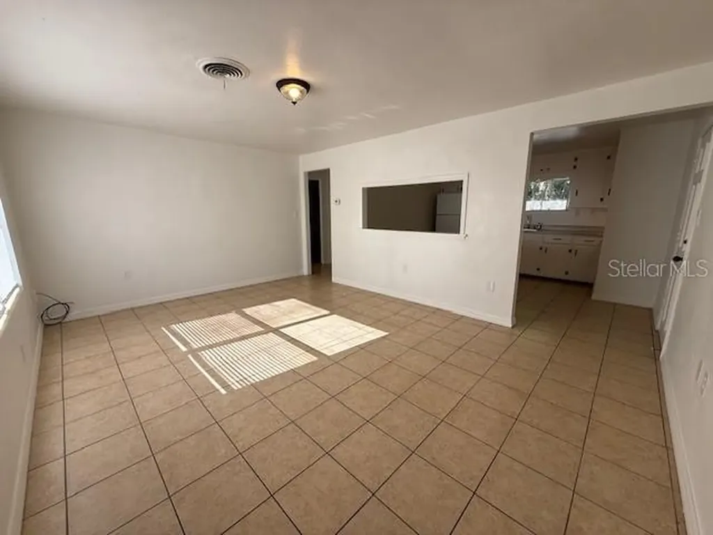 2076 N Kepler Road Deland FL 32724