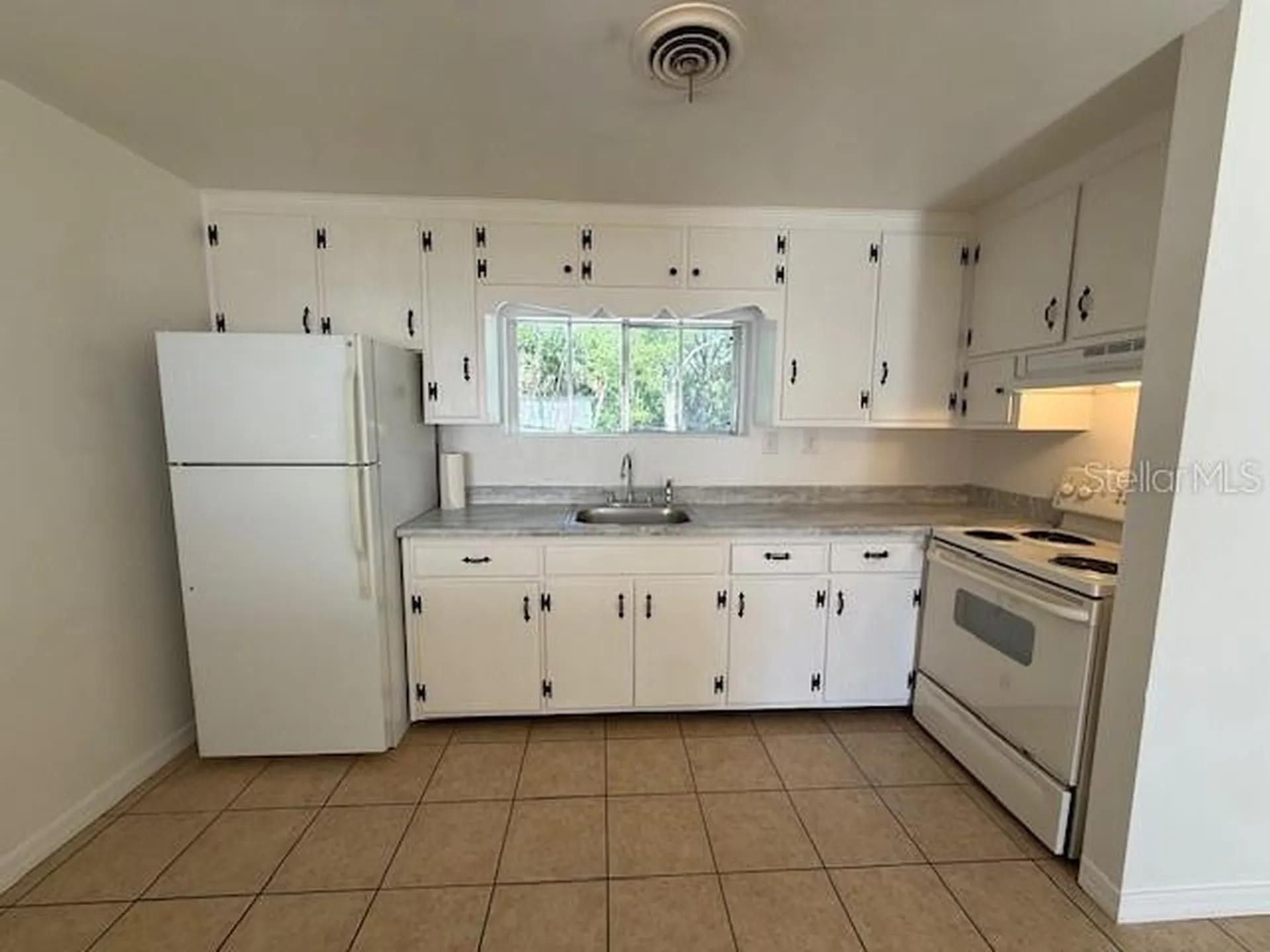 2076 N Kepler Road Deland FL 32724