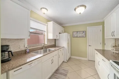 966 Avalon Avenue The Villages FL 32159