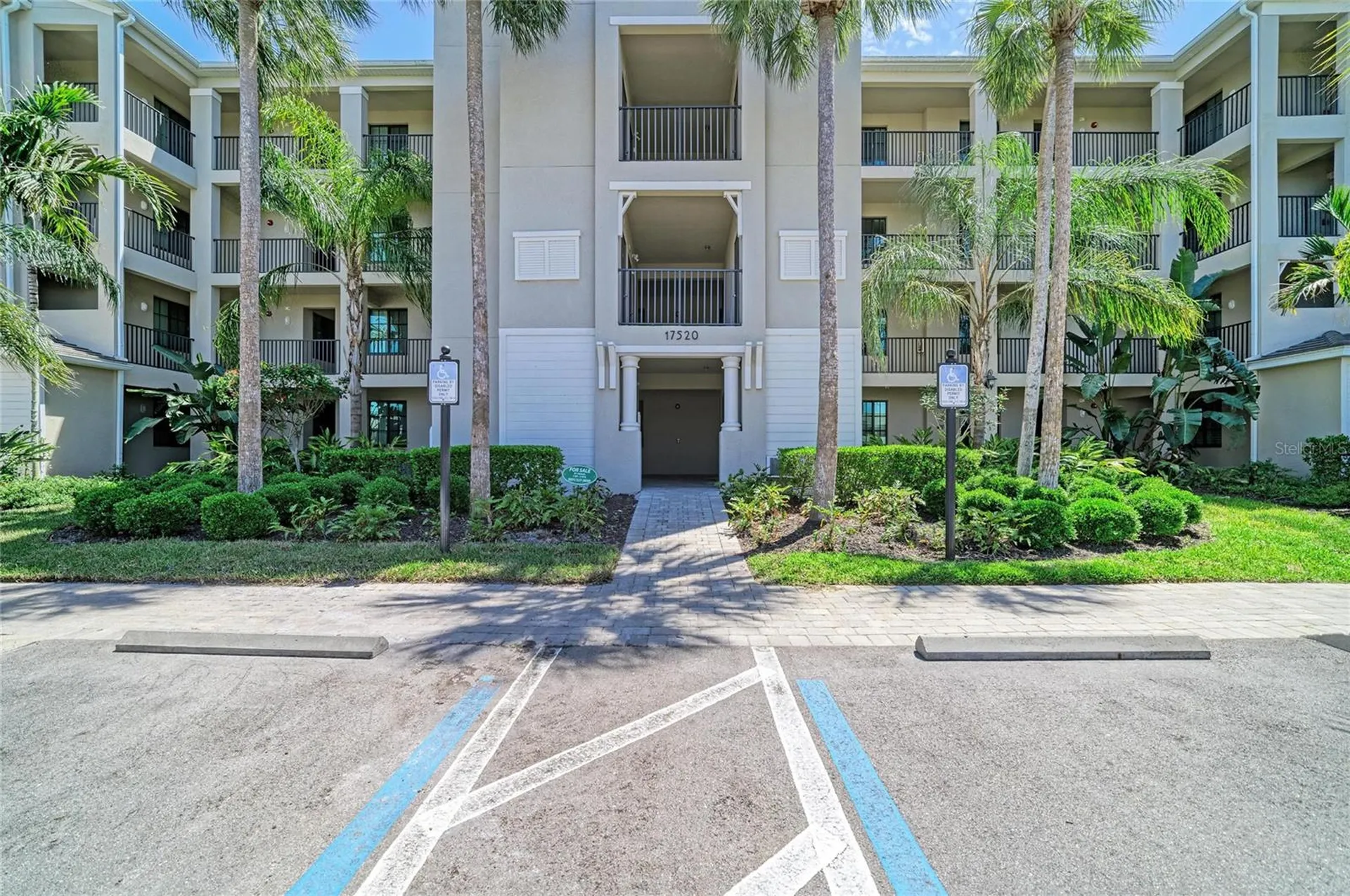 17520 Gawthrop Drive Lakewood Ranch FL 34211