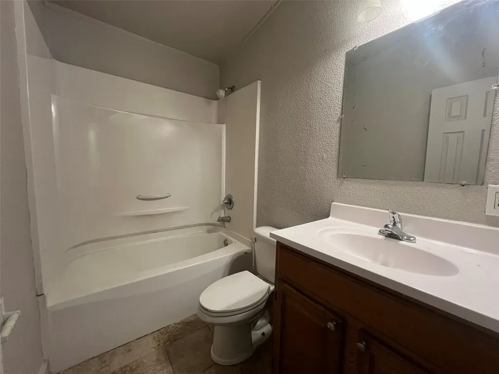 13711 NW 158th Place Alachua FL 32615