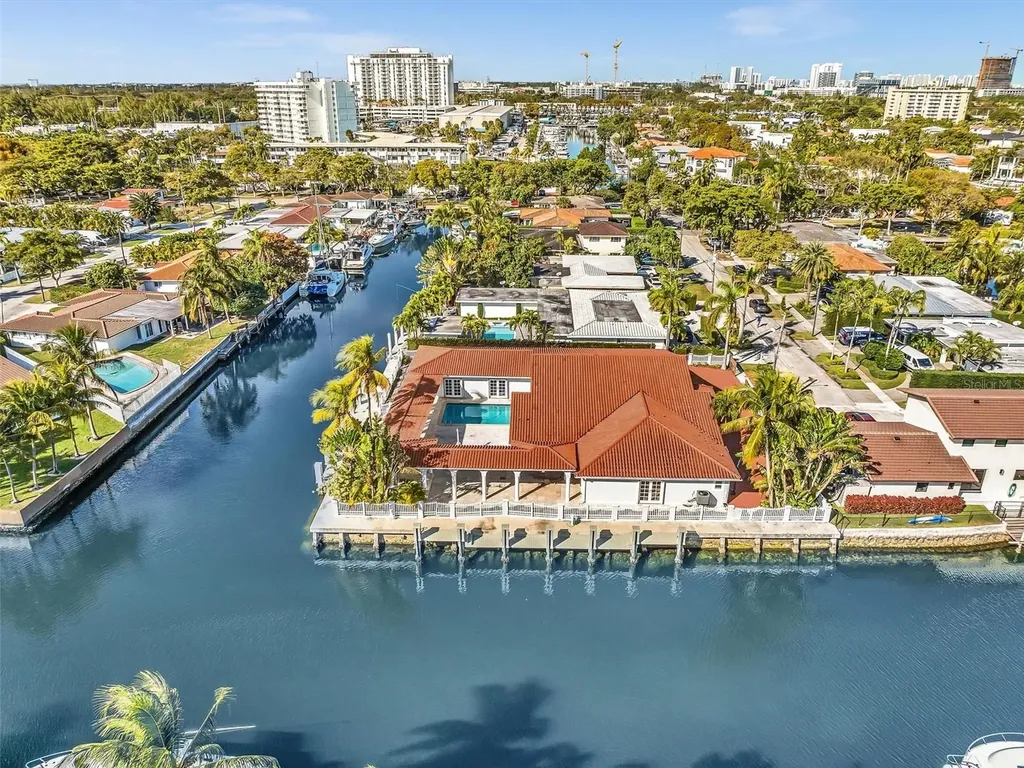 12904 Banyan Road North Miami FL 33181